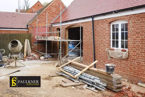 What is the minimum distance between 2 houses? 2 Distance Between Two Houses : Party Wall Surveyors City-of-Westminster